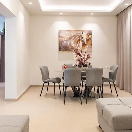 Kapxhiu Oceanis Residences * העיירה קוס