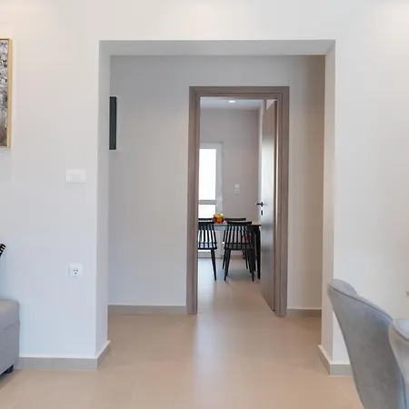 Kapxhiu Oceanis Residences דירה העיירה קוס