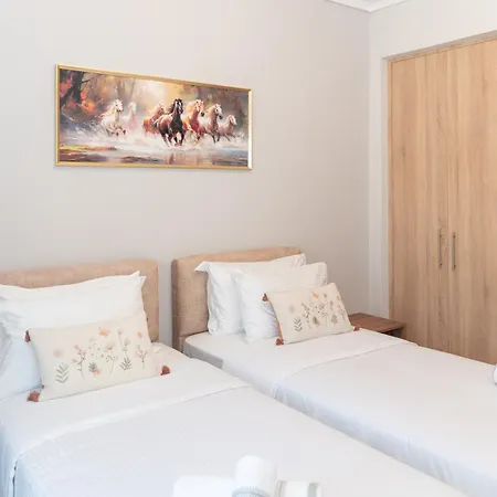 Kapxhiu Oceanis Residences העיירה קוס