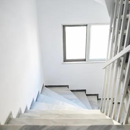Kapxhiu Oceanis Residences העיירה קוס