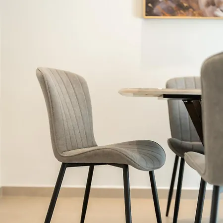 Kapxhiu Oceanis Residences דירה